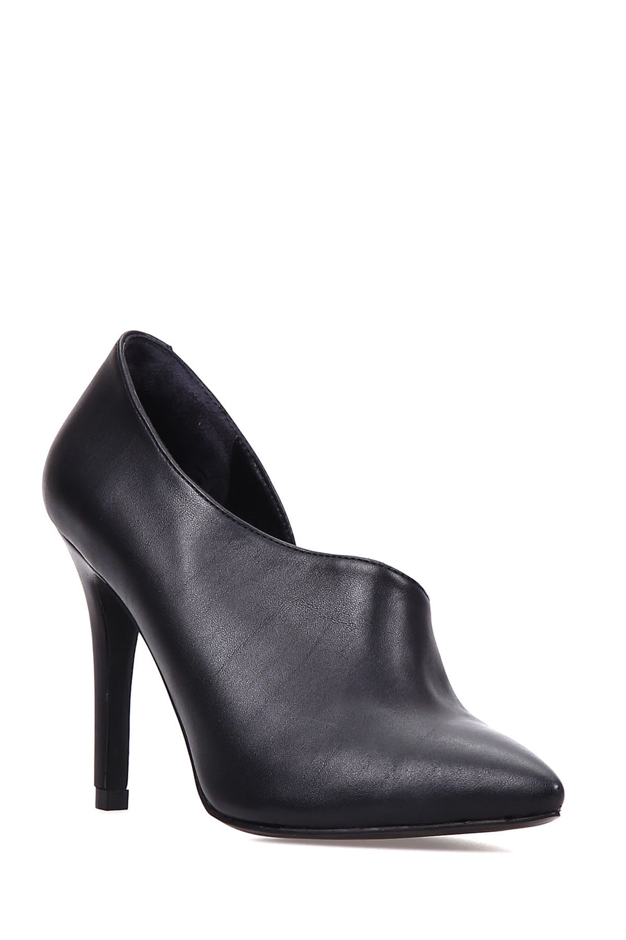 Women's Heeled Black Bootie