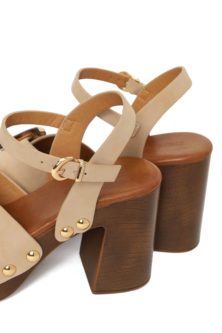 Woman Beige Buckled Ankle Platform Chunky High-Heel Suede Sandals