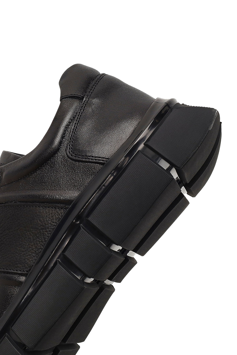 Men's Black Lace-Up Thick-Soled Leather Sneaker