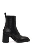 Woman Black Zip Closure Thick-Heeled Leather Boots | Derimod
