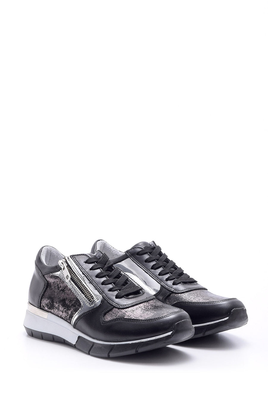 Women's Zipper Detailed Sneaker
