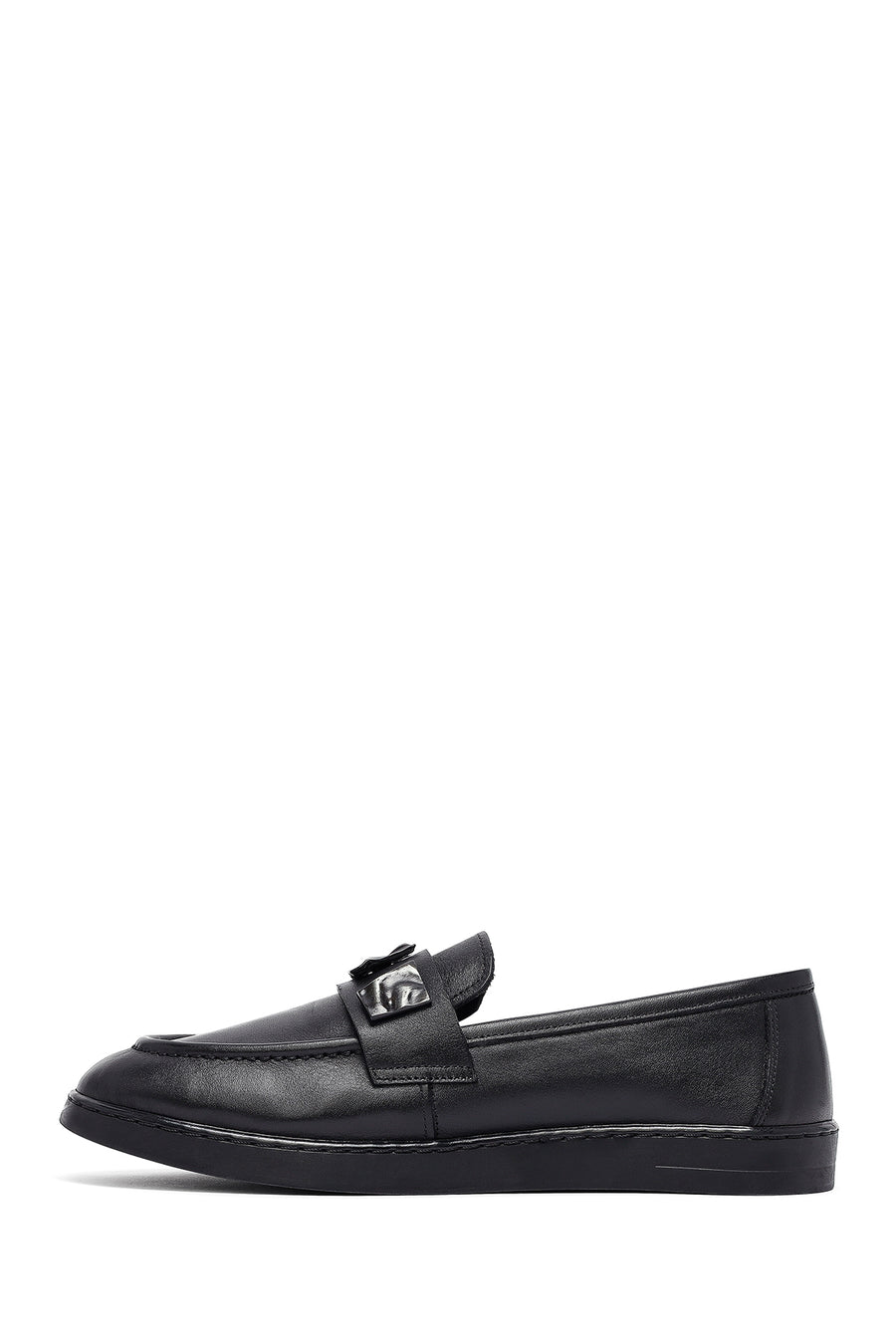 Woman Black Buckle Leather Loafer