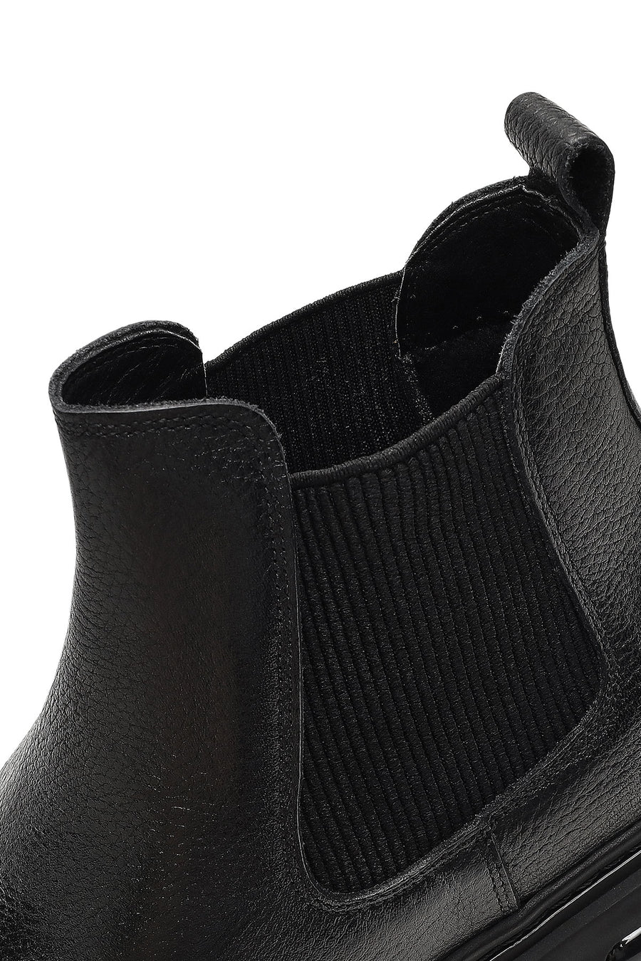 Male Black Thick-Soled Leather Chelsea Boots