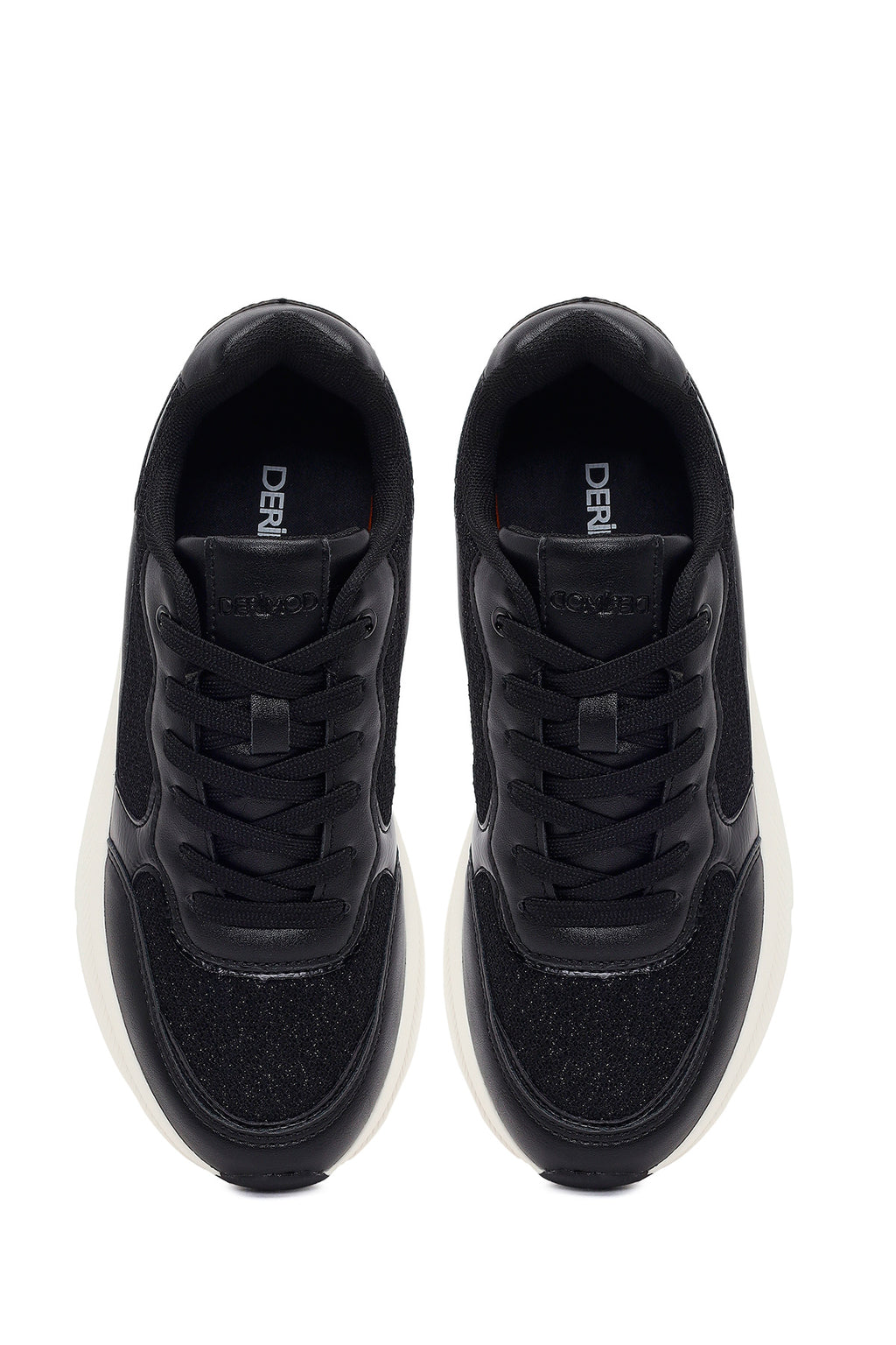 Kadın Siyah Bağcıklı Kalın Tabanlı Sneaker