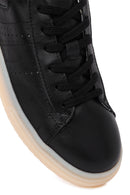 Kadın Siyah Bağcıklı Deri Sneaker | Derimod