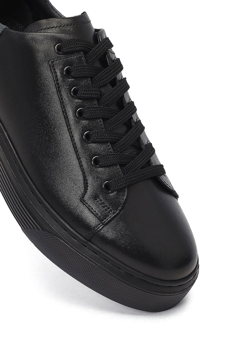 Men's Black Lace-Up Thick Sole Leather Sneakers