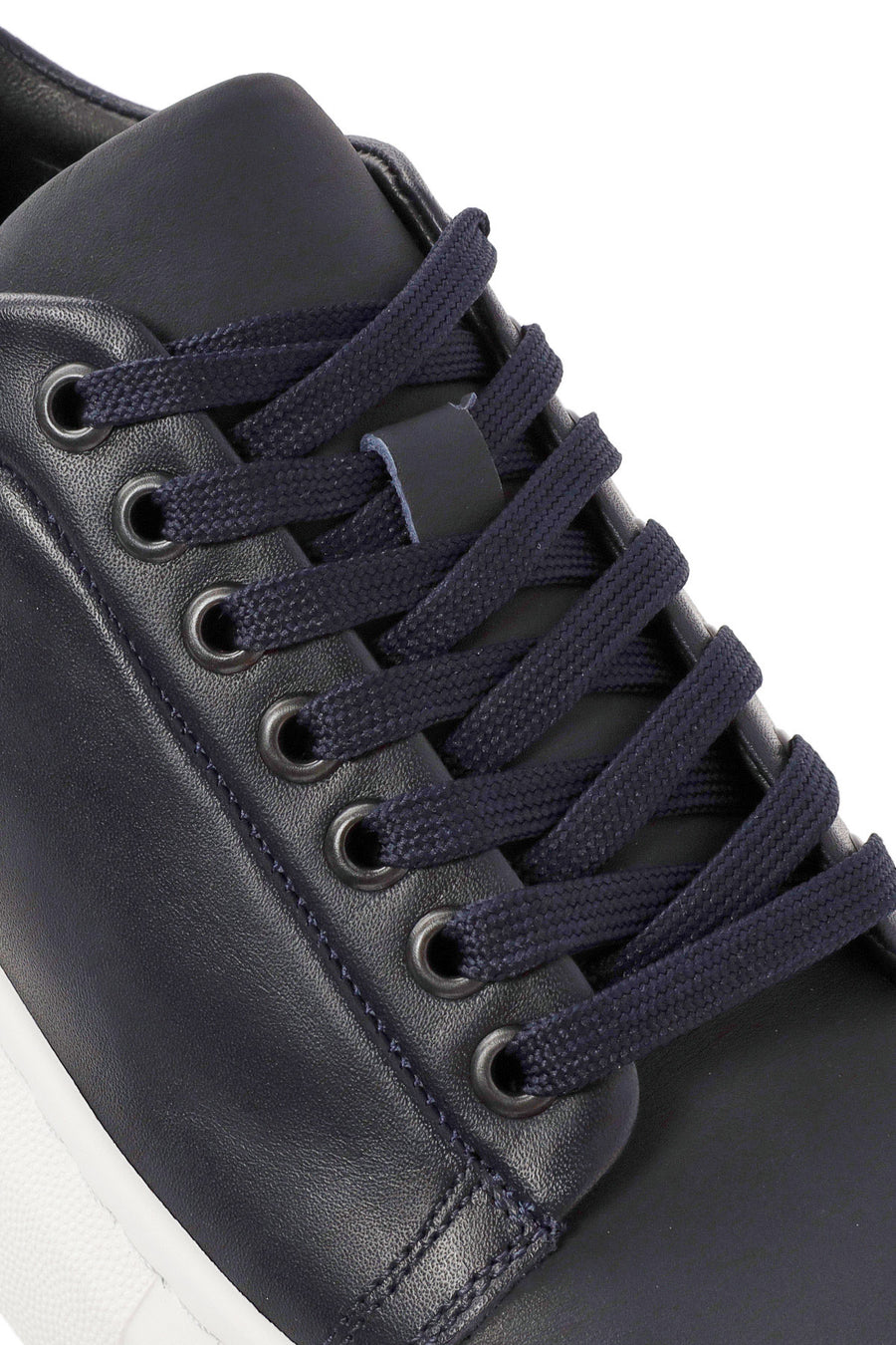 Erkek Lacivert Bağcıklı Kalın Tabanlı Deri Sneaker
