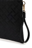 Woman Black Printed Clutch Bag with Long Chain Strap | Derimod