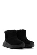 Skechers Women's Black Max Cushioning Suede Leather Thick Soled Casual Boots | Derimod