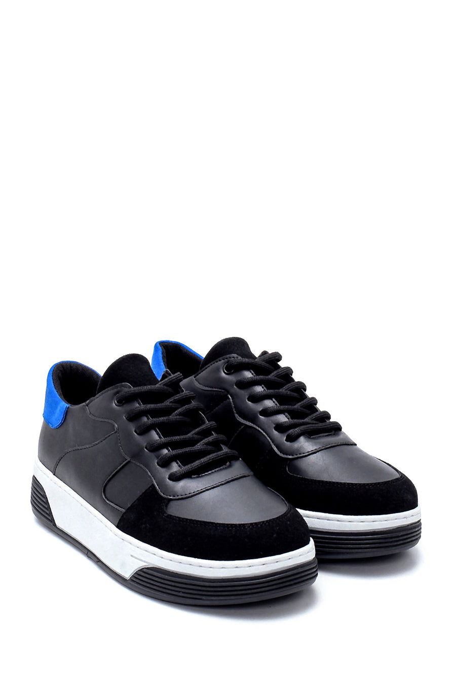 women sneakers