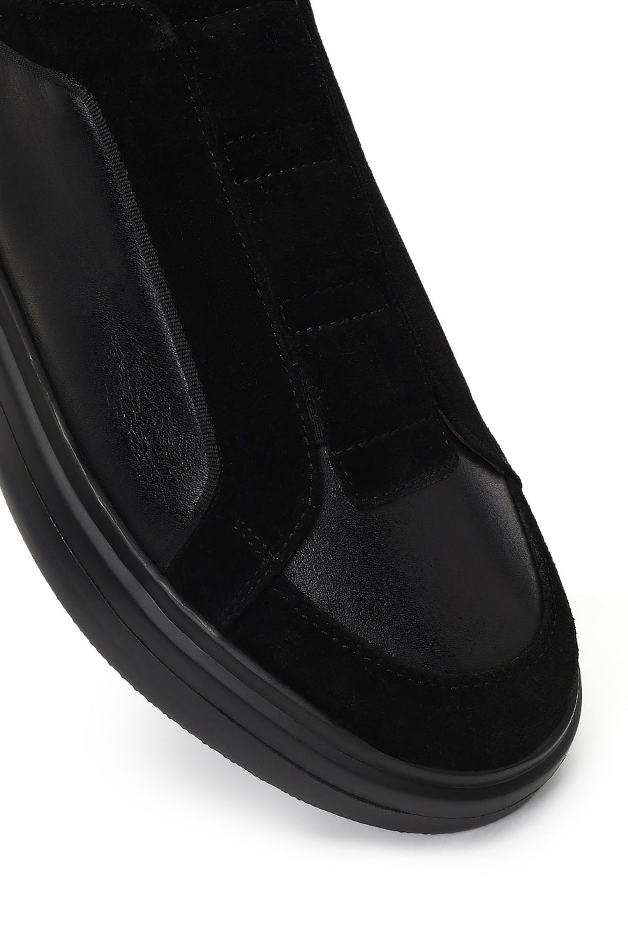 Men's Black Thick-Soled Leather Sneaker