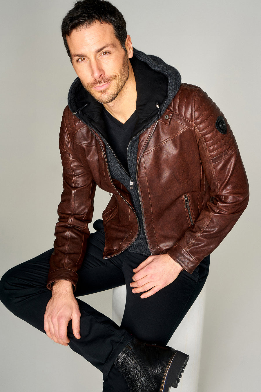 Dynamic Men's Leather Jacket