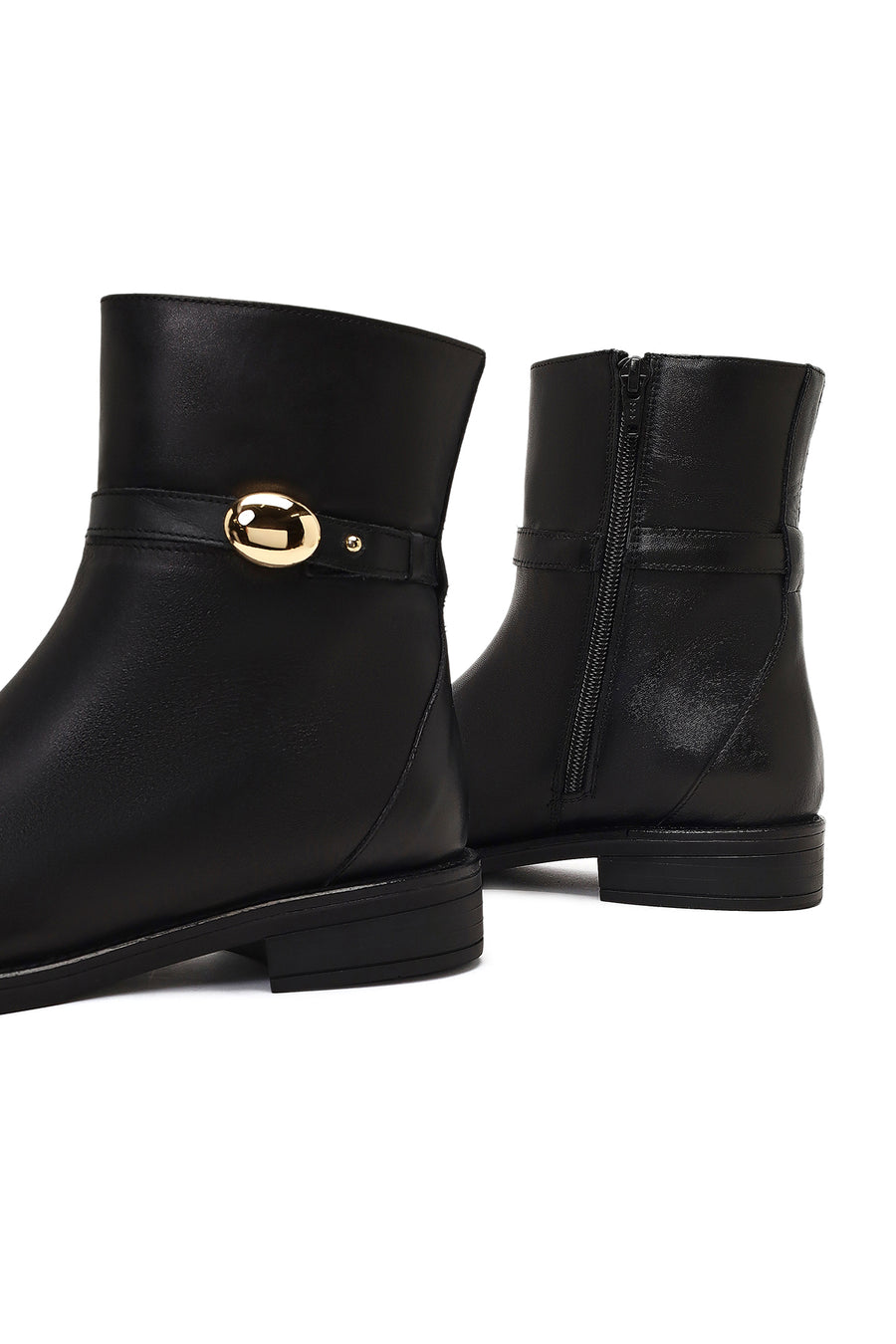 Women's Black Zippered Leather Boots