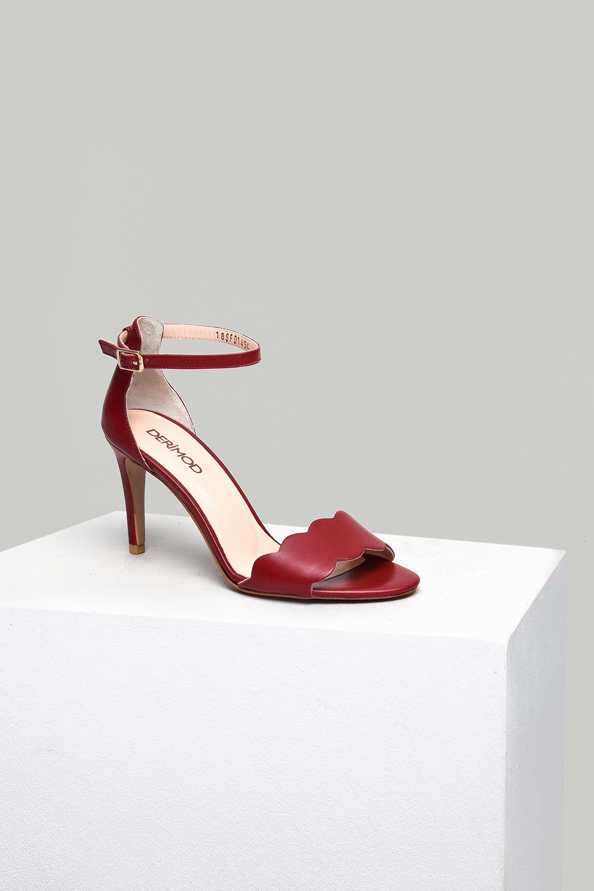 Complete the Look by Purchasing Together!