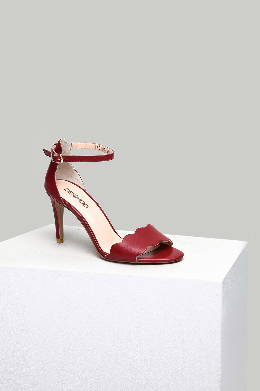 Ankle Strap Women's Heeled Leather Sandals 18SFD145418 | Derimod