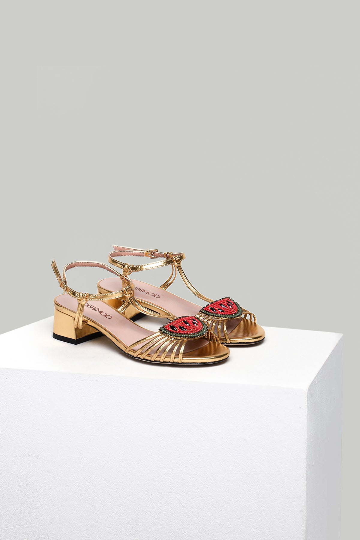 Complete the Look by Purchasing Together!