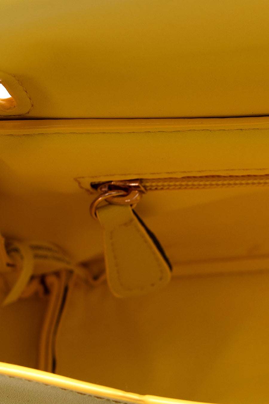 Women's Chain Detailed Shoulder Bag