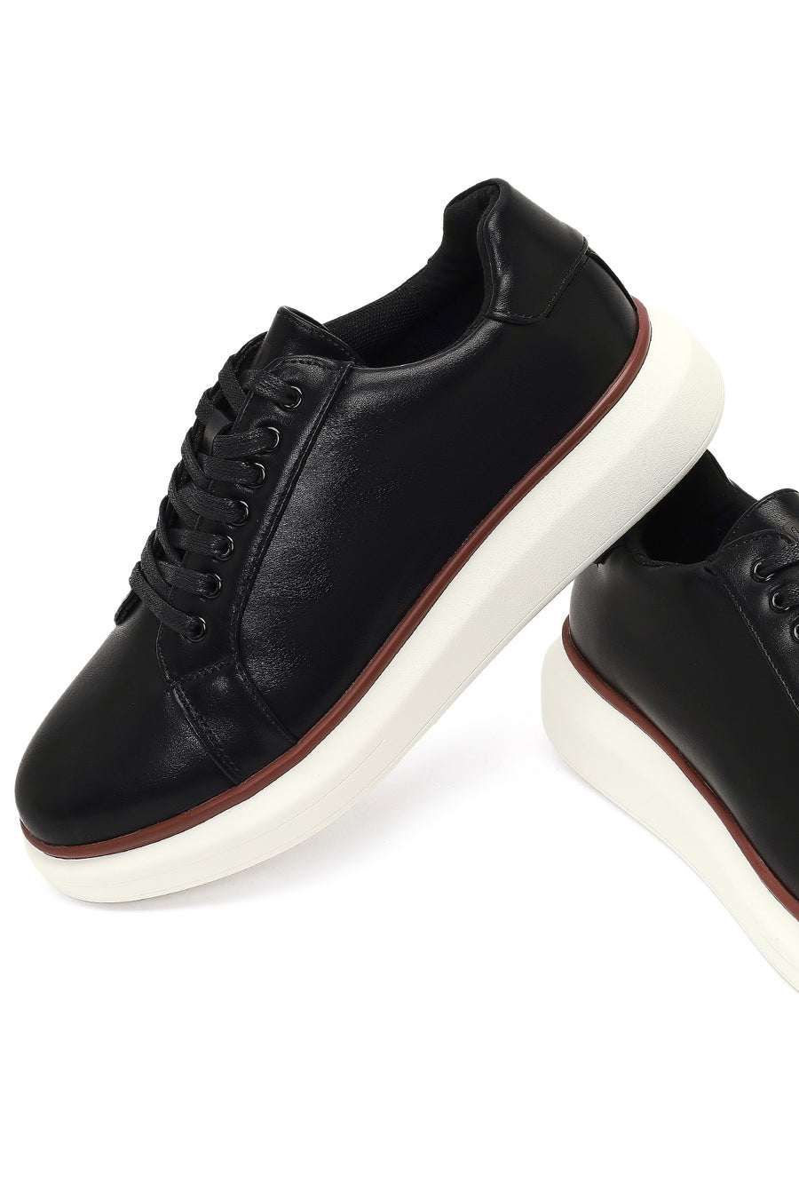 Men's Black Lace-Up Thick-Soled Sneaker