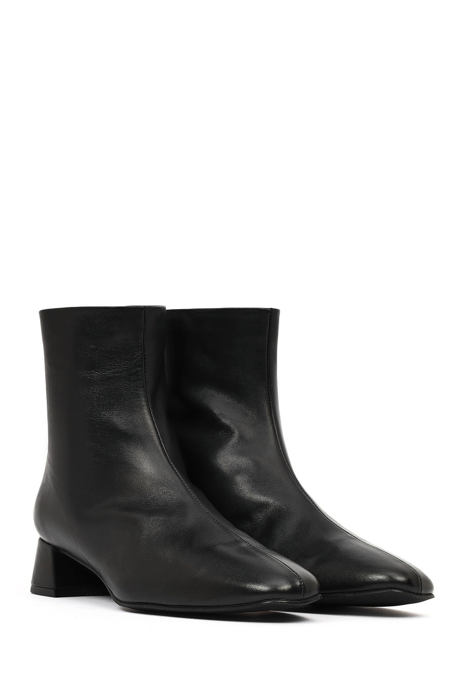 Women's Black Zippered Short Thick Heeled Leather Boots
