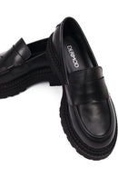 Women's Black Thick-Soled Leather Masculine Loafer | Derimod