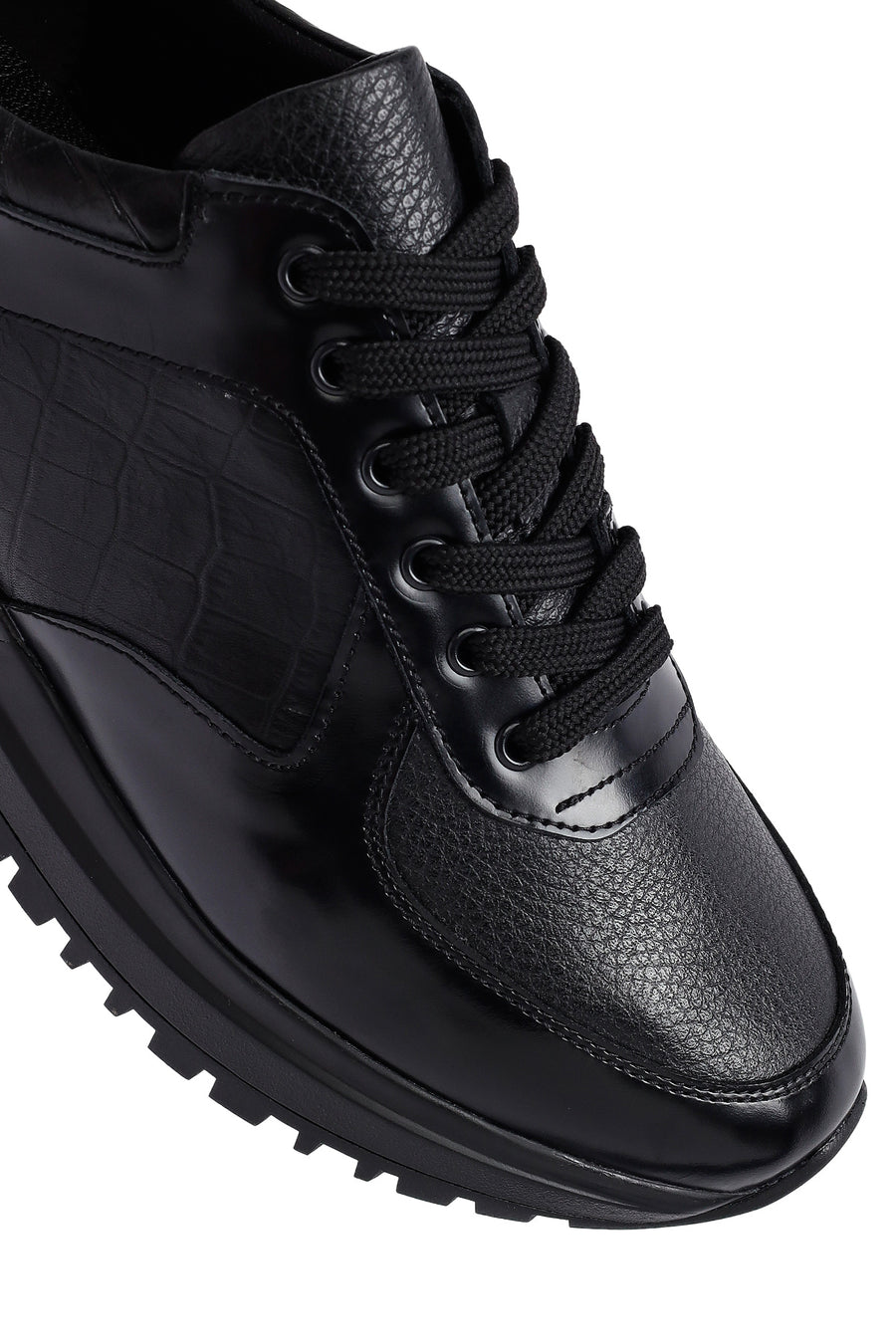 Men's Black Lace-Up Leather Casual Sneakers
