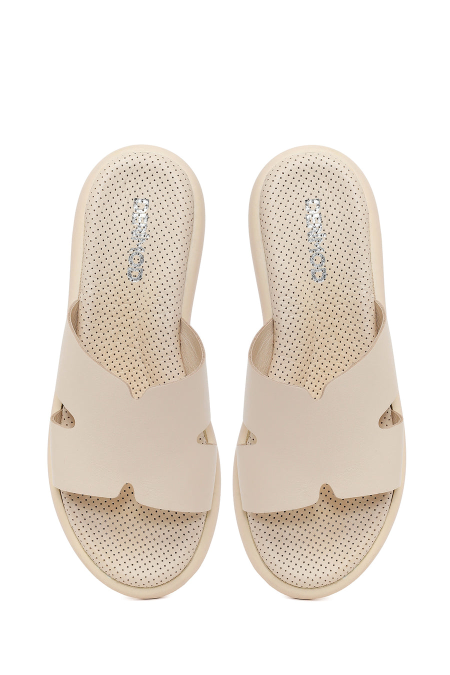 Woman Beige Leather Slippers