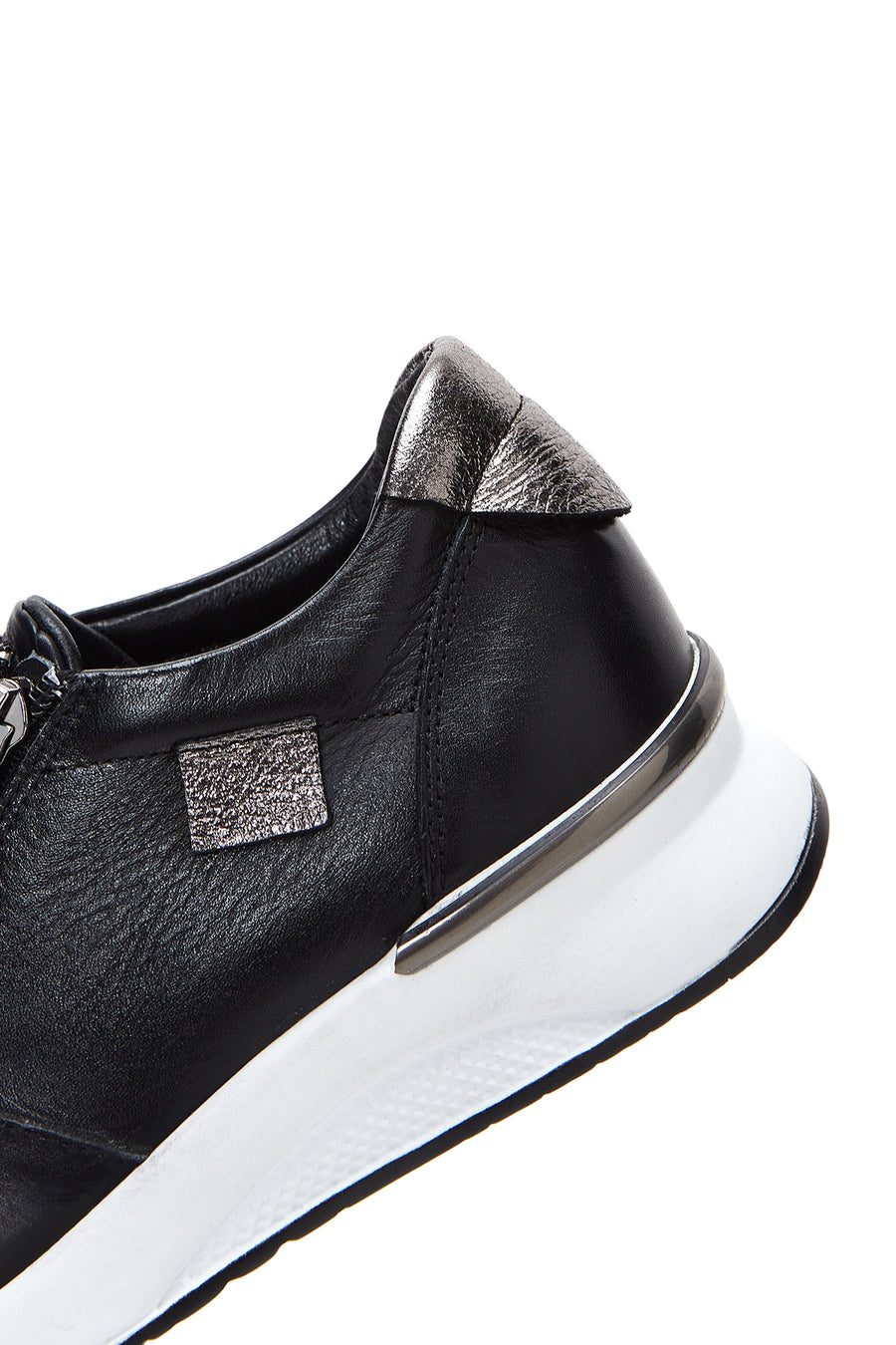 Women's Black Leather Sneaker