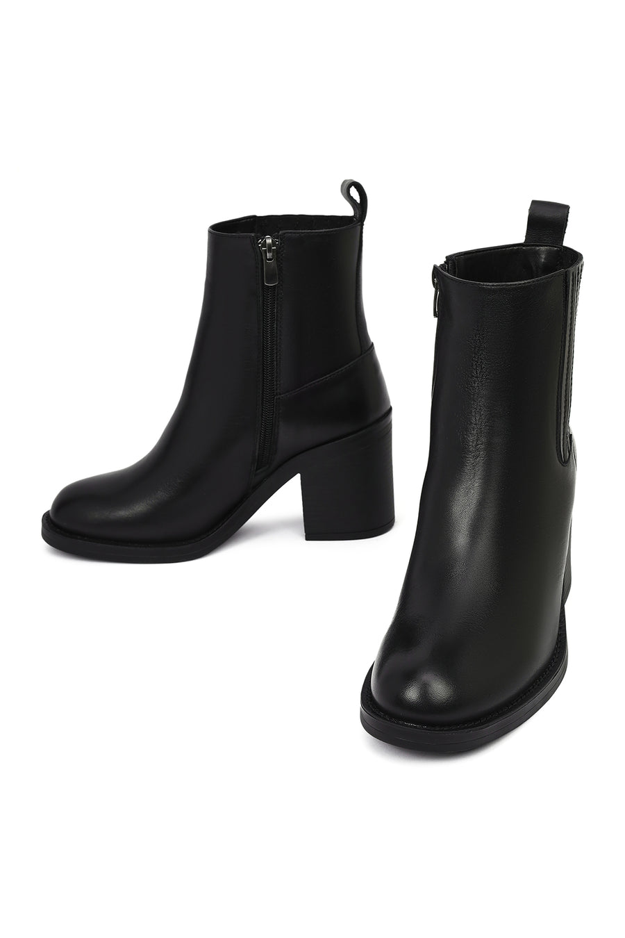Women's Black Zippered Thick Heeled Leather Boots