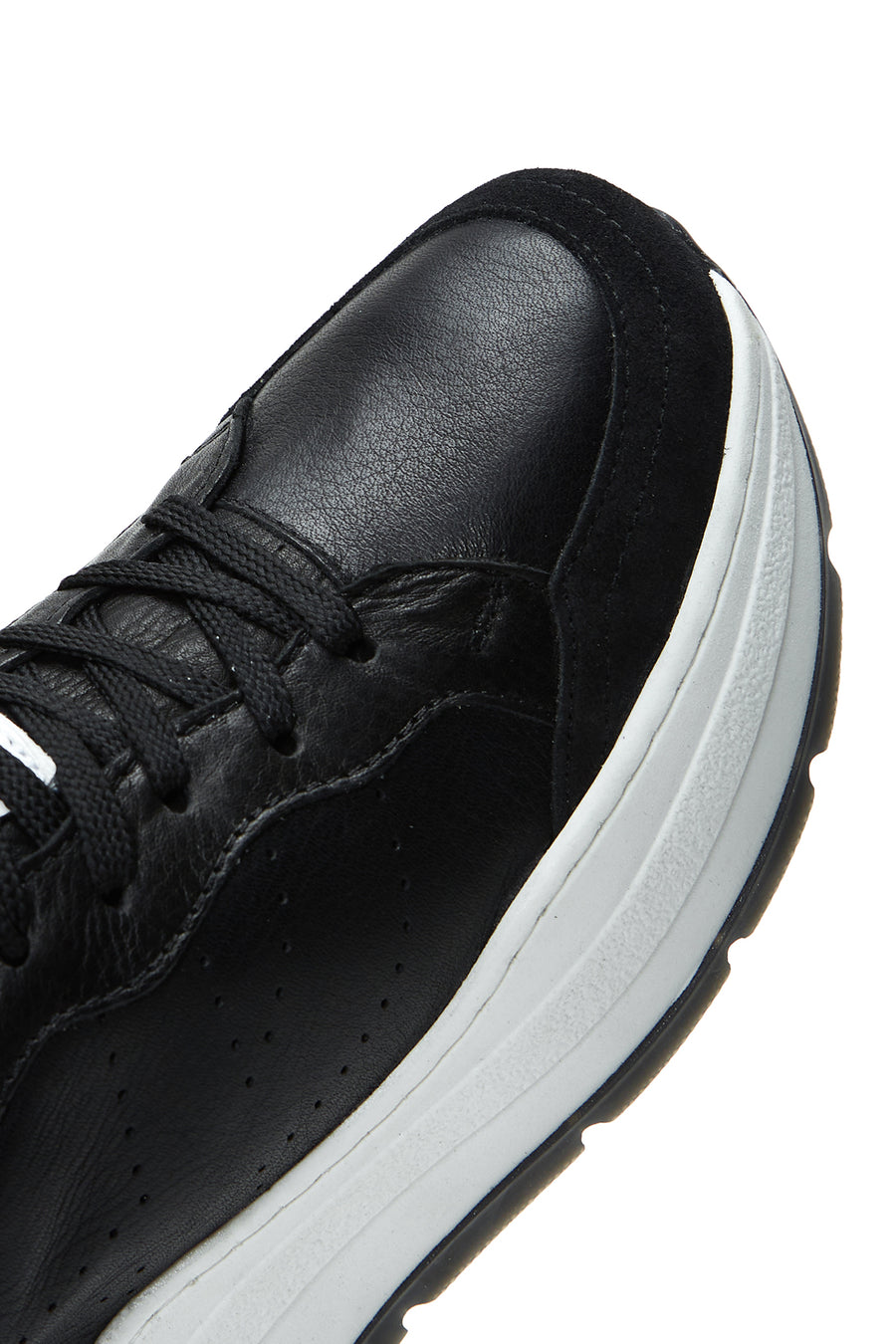 Women's Leather Sneaker