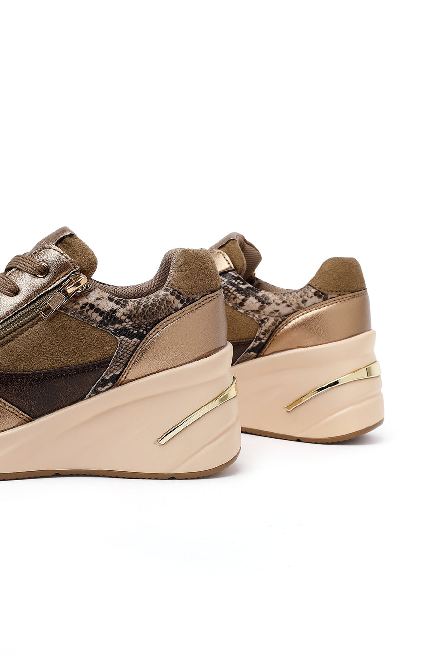 Woman Mink Lace-Up Wedge Sneaker