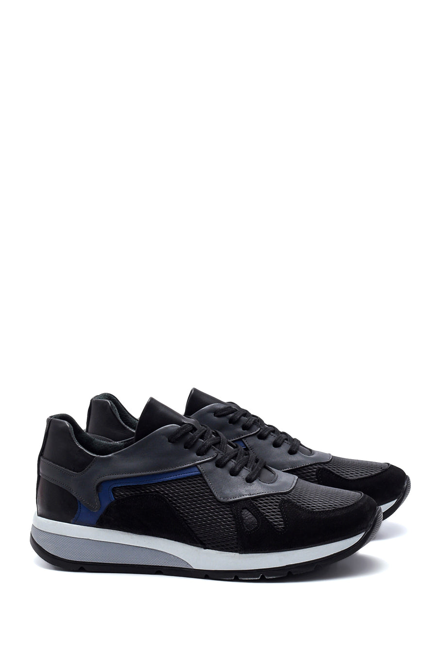 Erkek Delikli Sneaker
