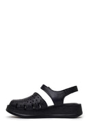 Woman Black Patterned Thick-Soled Leather Comfort Sandal | Derimod