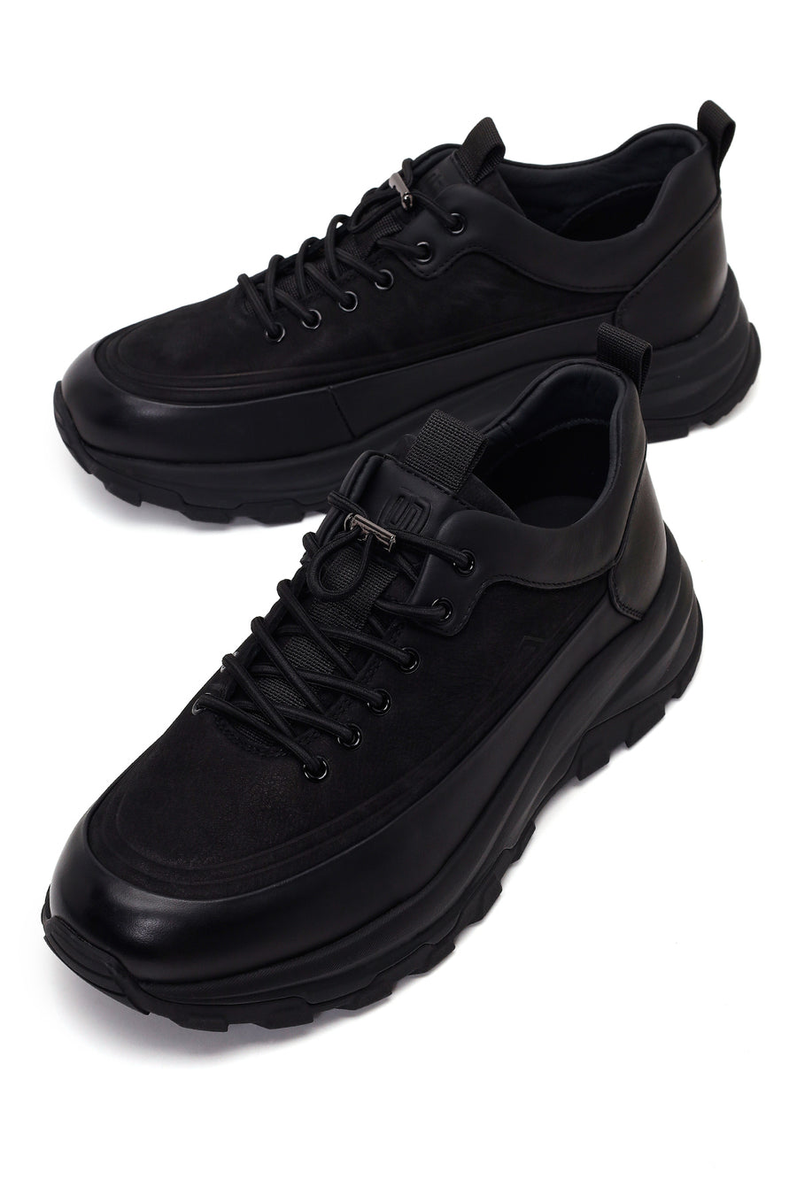 Erkek Siyah Bağcıklı Kalın Tabanlı Deri Casual Sneaker