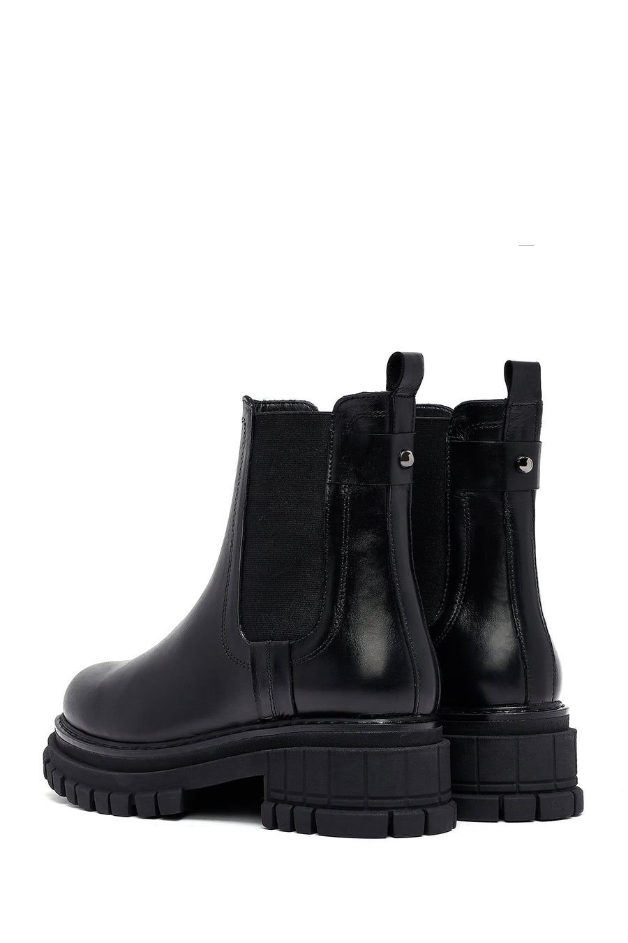 Woman Black Thick Sole Leather Chelsea Boots