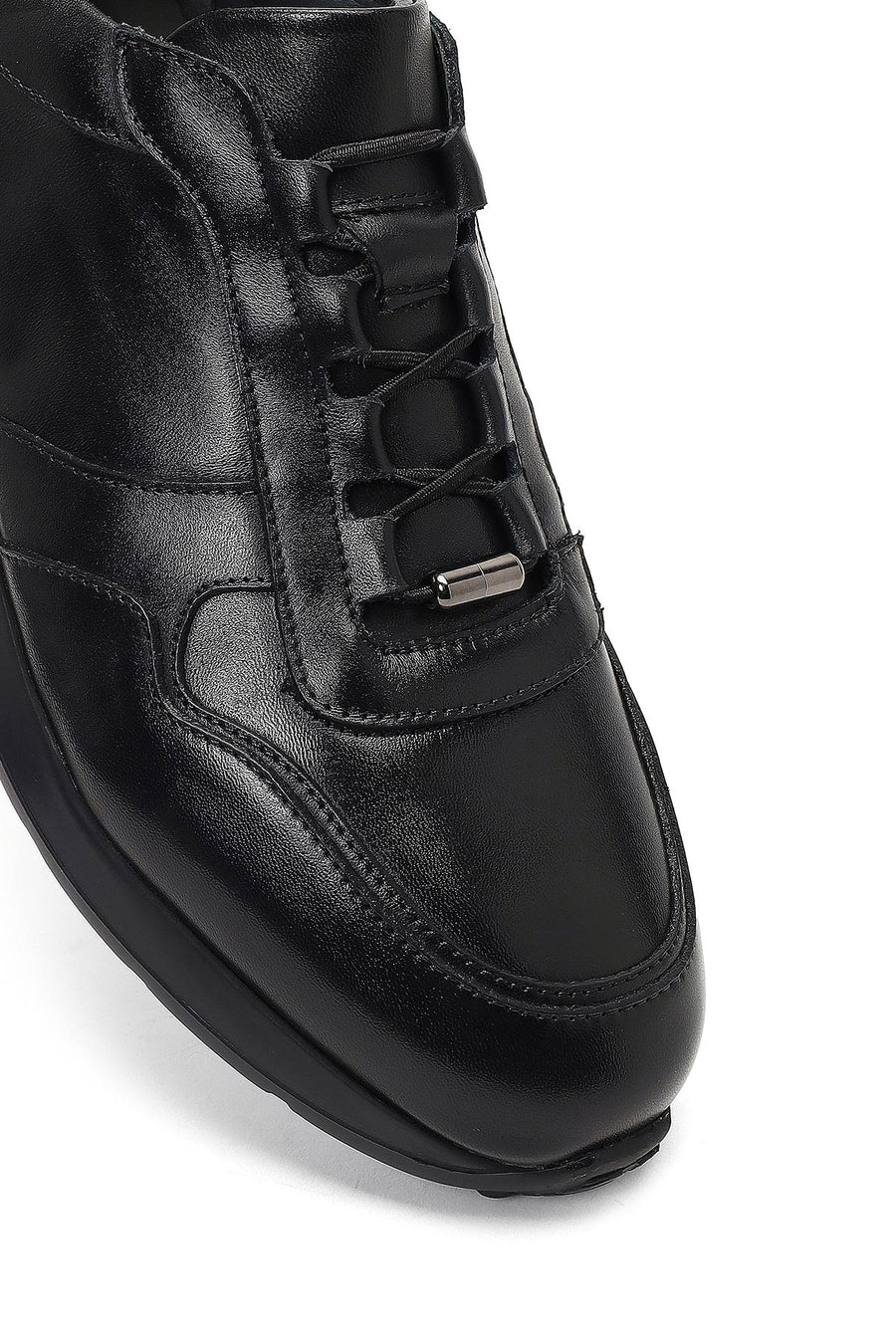 Men's Black Lace-Up Leather Sneaker