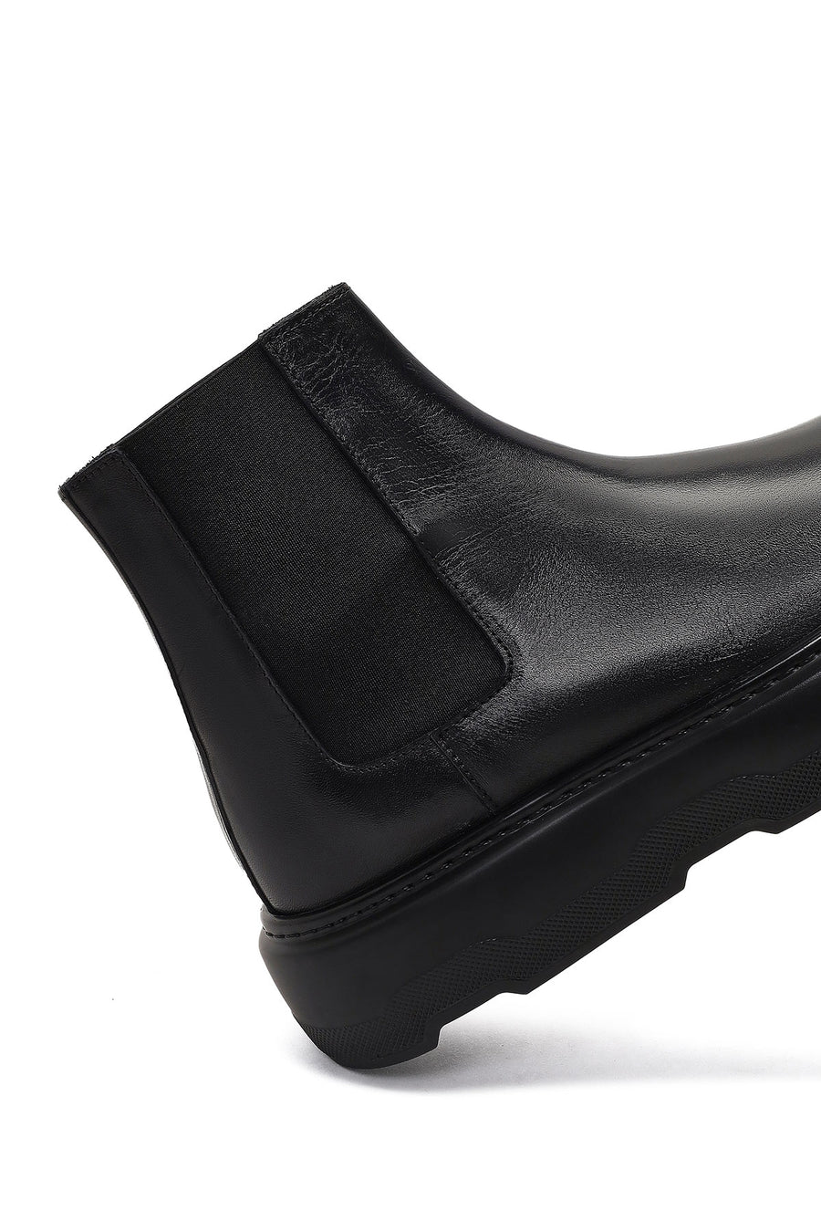 Men's Black Thick-Soled Leather Chelsea Boot