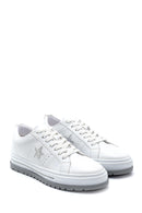 Women's Star Detailed Sneaker | Derimod