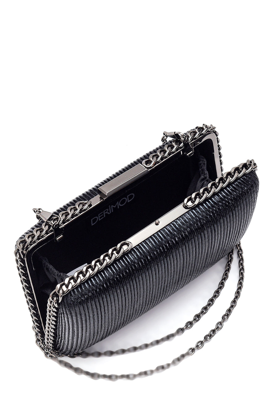 Women's Metal Chain Portfolio