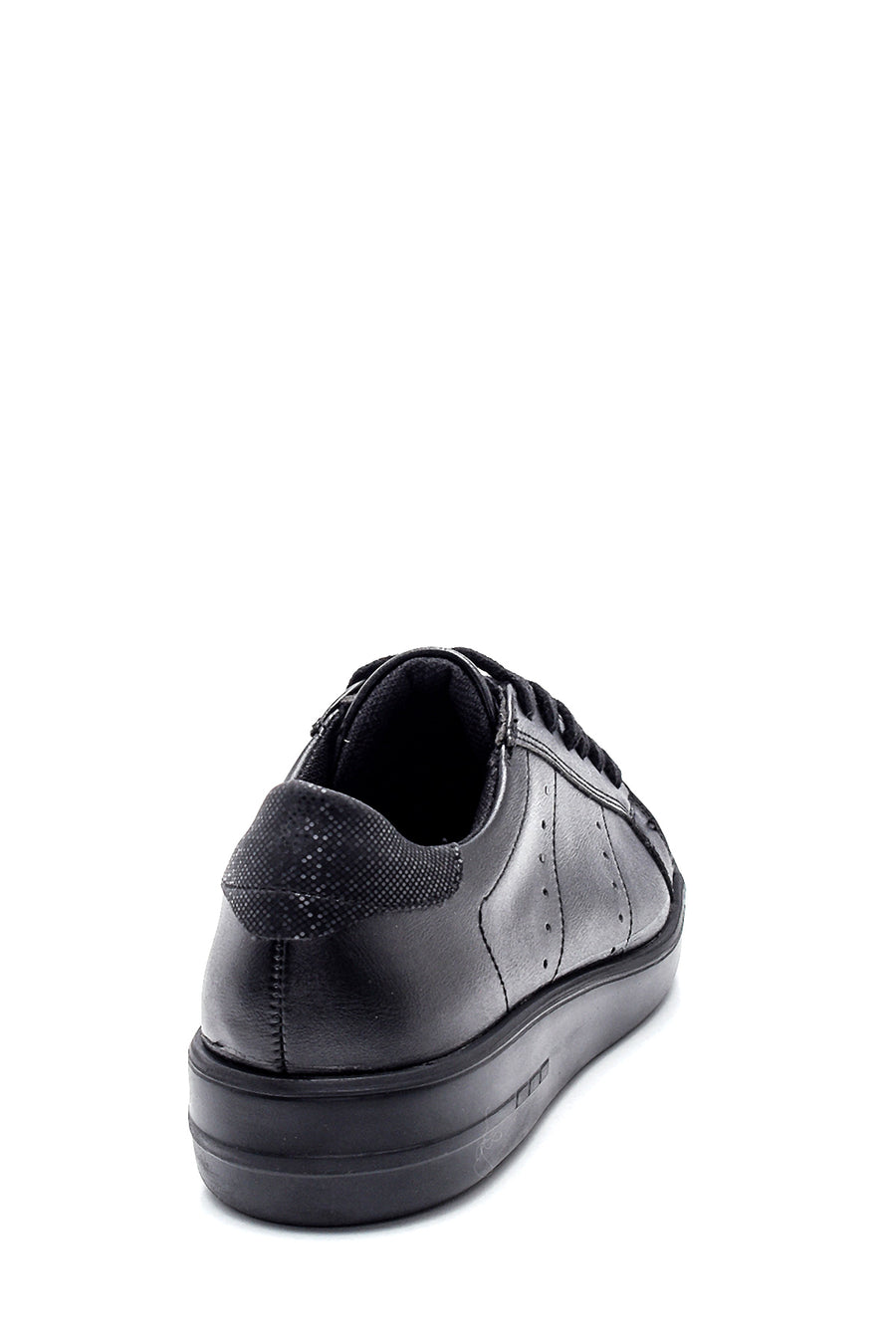 women sneakers