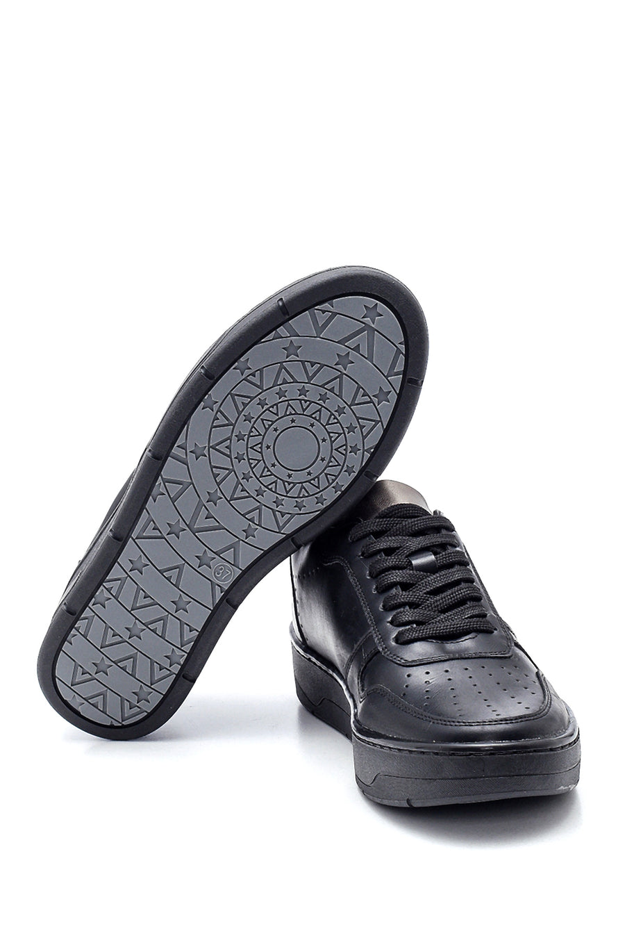 women sneakers