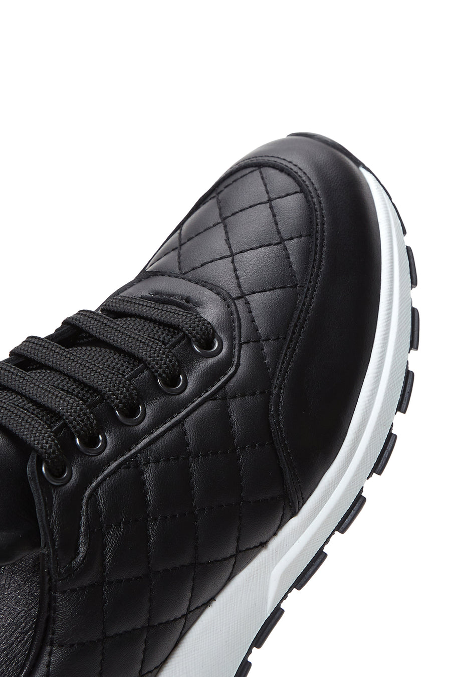 Women's Leather Quilted Sneaker