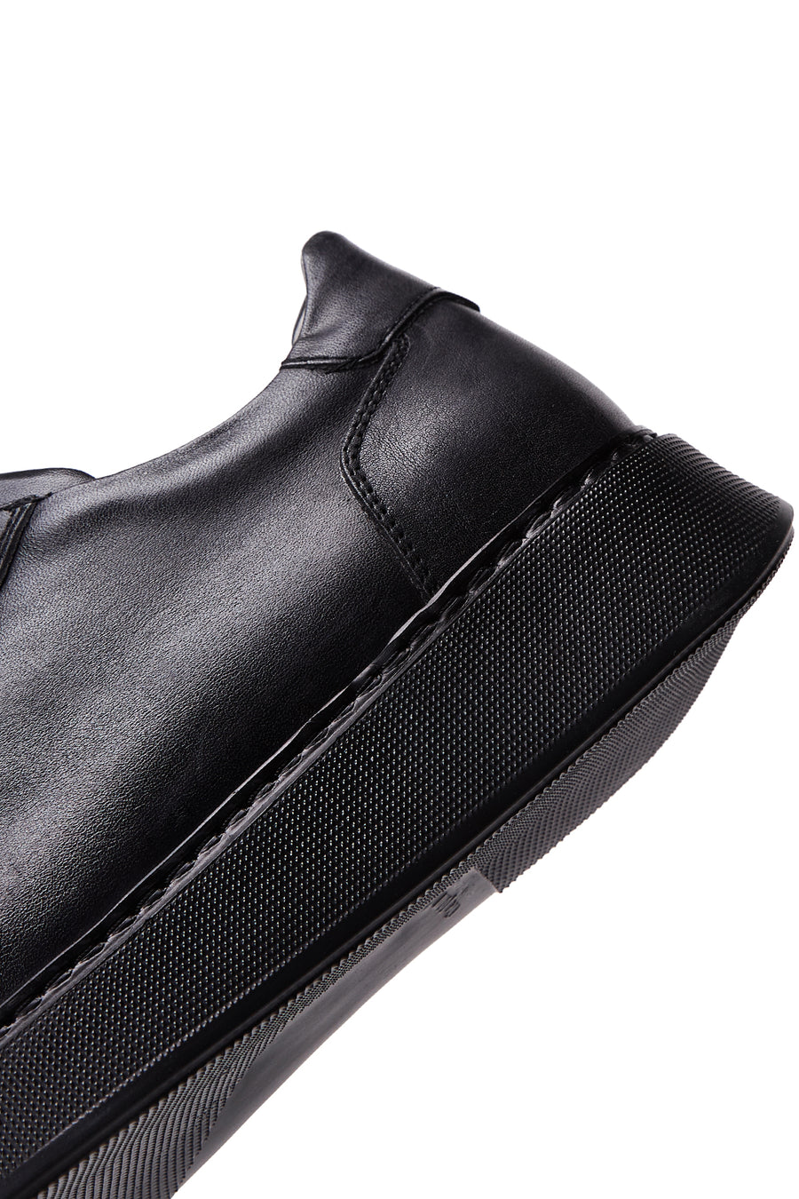 Men's Black Leather Casual Sneaker