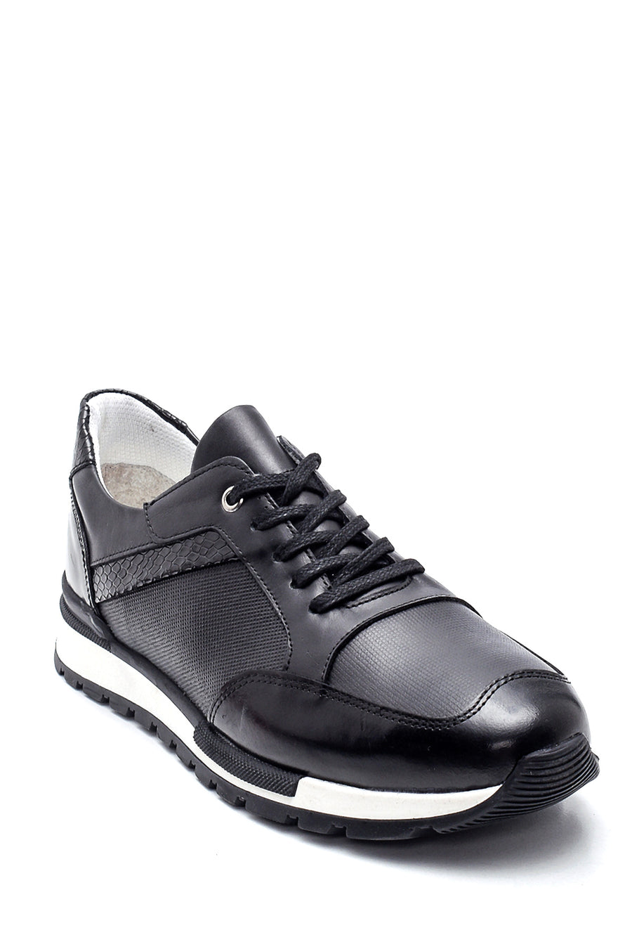 Men's Black Sneaker