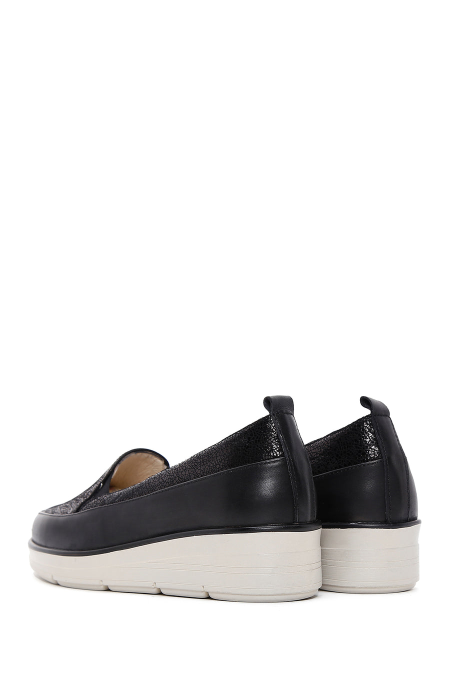 Women's Black Leather Comfort Loafer
