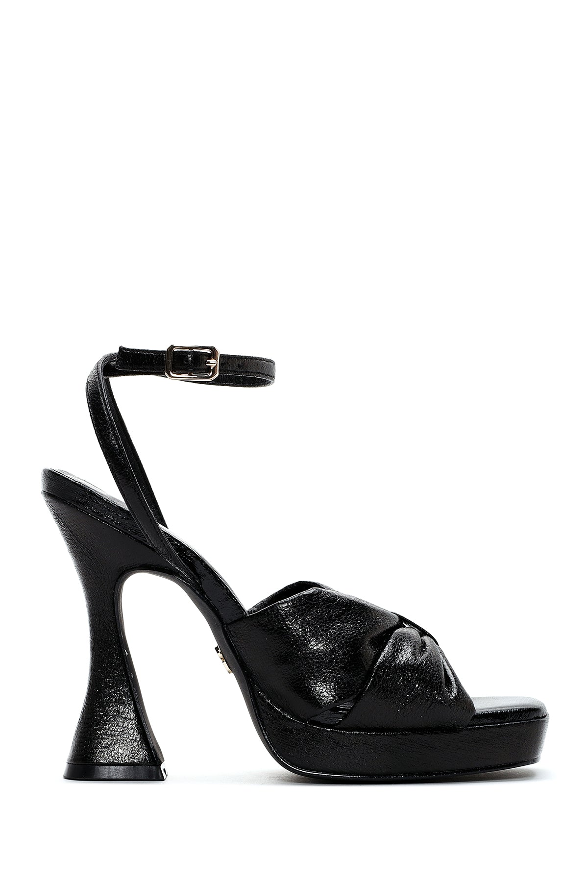 Complete the Look by Purchasing Together!
