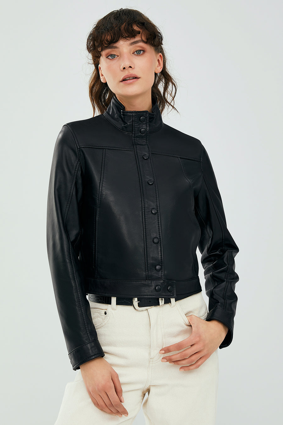 Jill Black Women's Short Leather Jacket 23SGE50751M | Derimod
