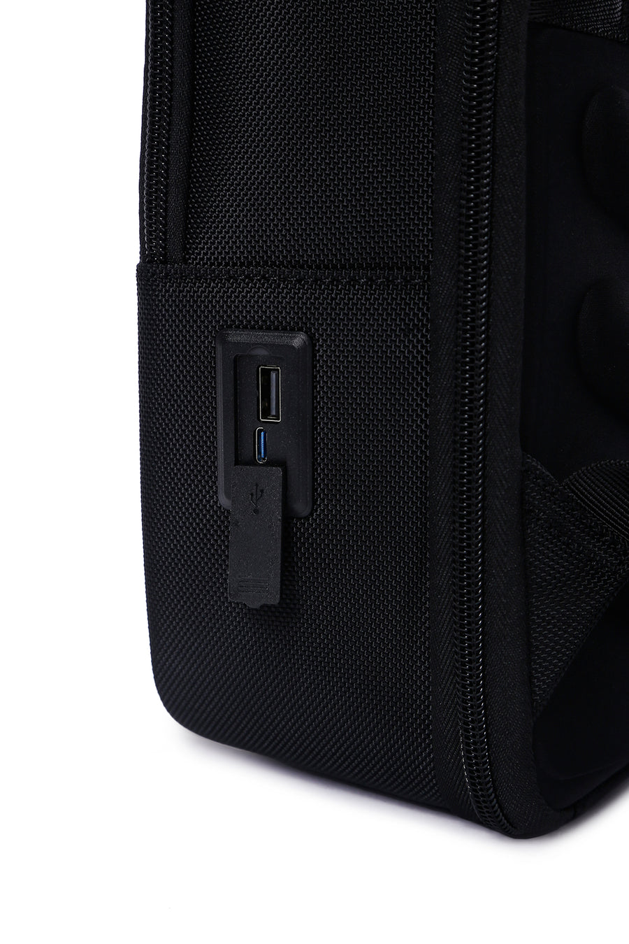 D-Pack Unisex Siyah Teknolojik Sırt Çantası