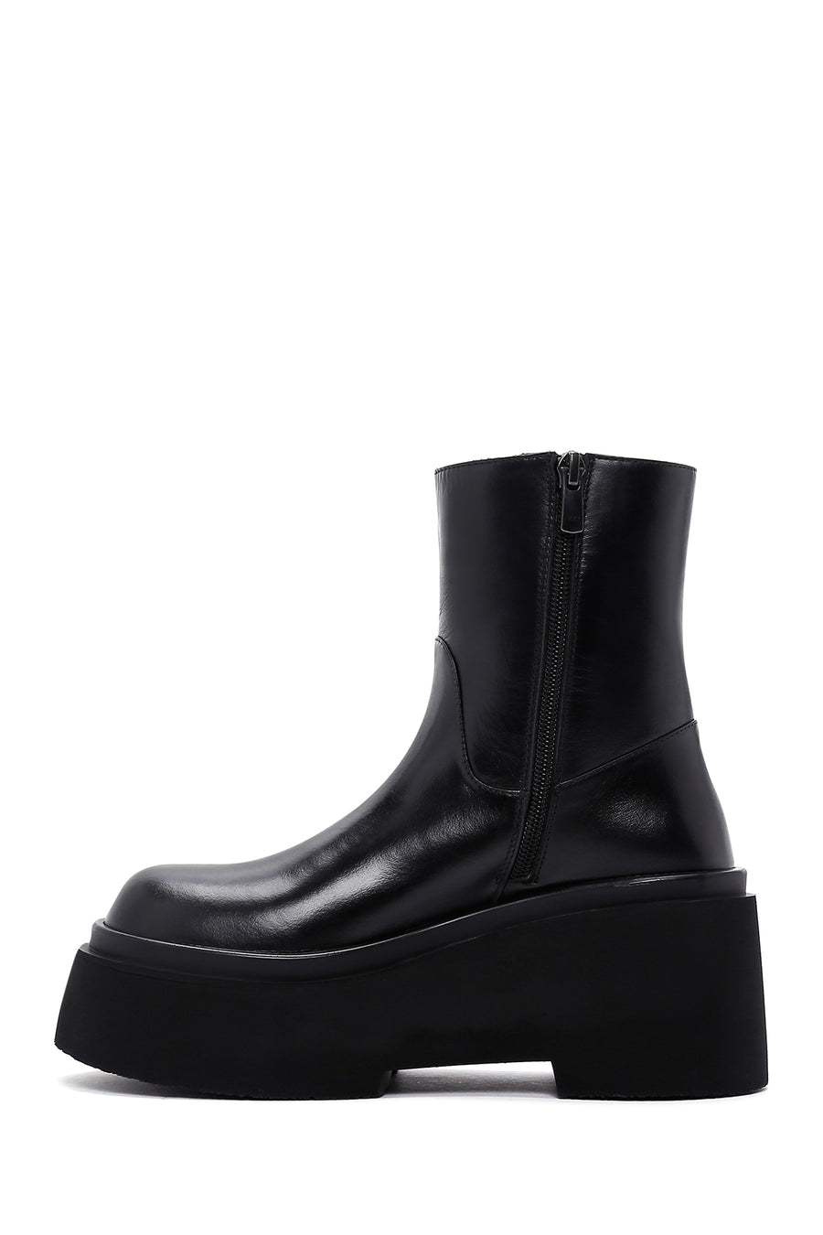 Women's Black Thick Soled Zippered Leather Boots