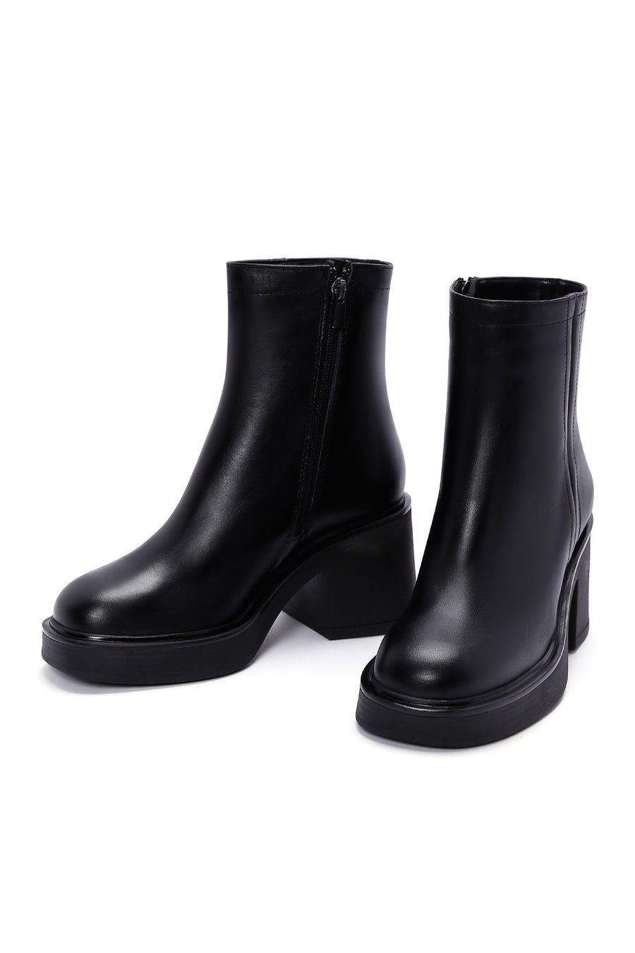 Women's Black Zippered Thick Heeled Leather Boots
