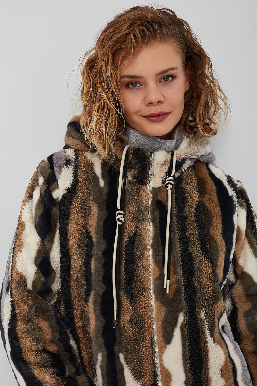 Cortina Women's Patterned Double-Sided Teddy Coat